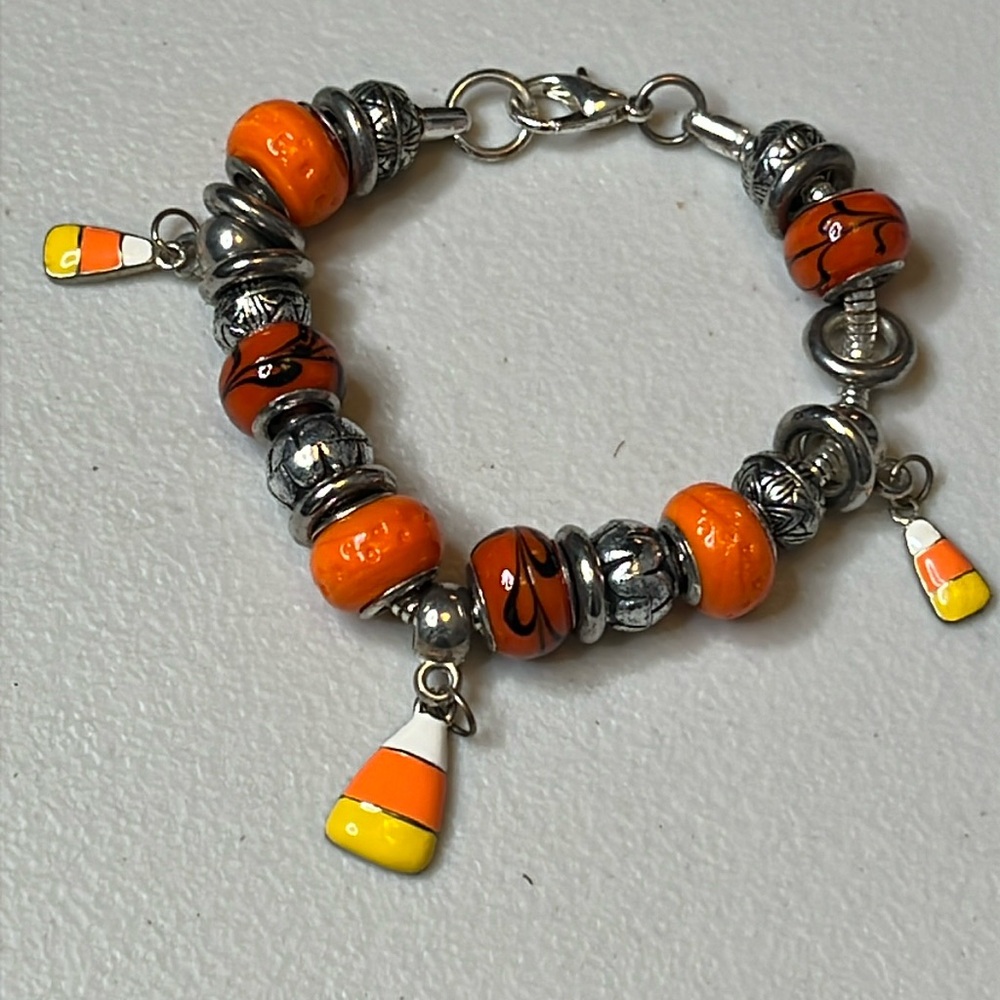 Halloween candy corn beaded bracelet